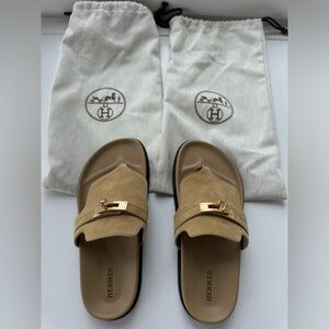 Hermes Empire sandal, suede, with dust bags. Size 36.5 (fits size 36).